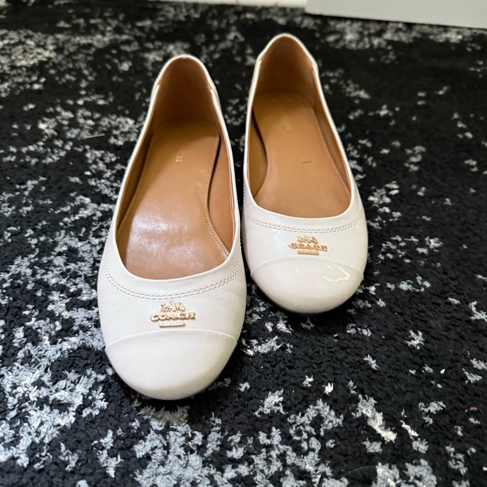 Coach Women's Cream Loafers with Gold Logo